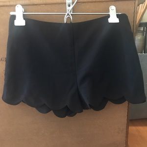 Black scallop bottom shorts